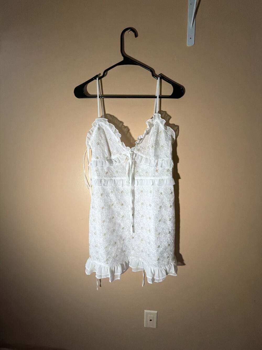 Le Lis Collection White Lace Embroidered Ruffle Mini Dress